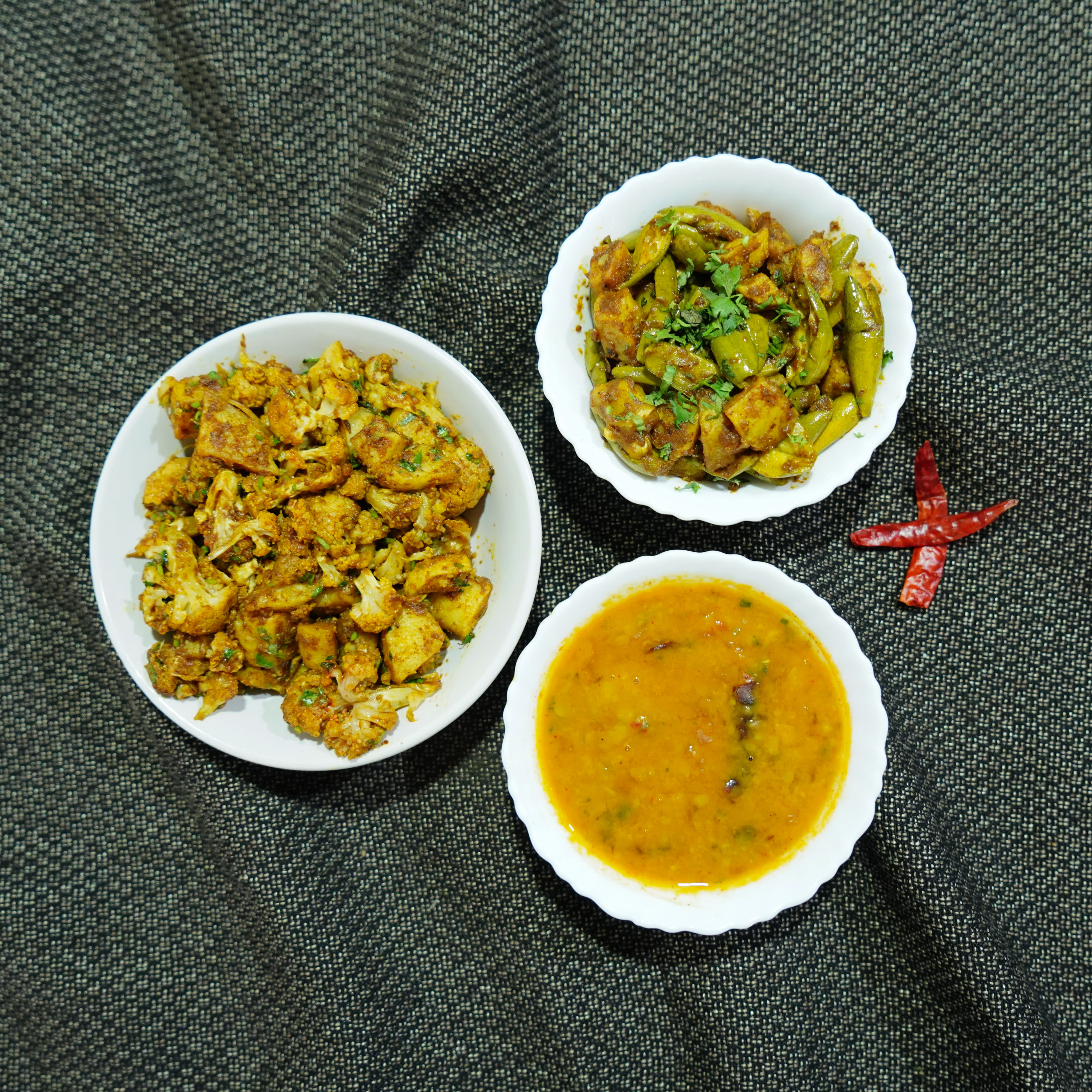 Raj Bhojnalya & Fast Food Center - Logo