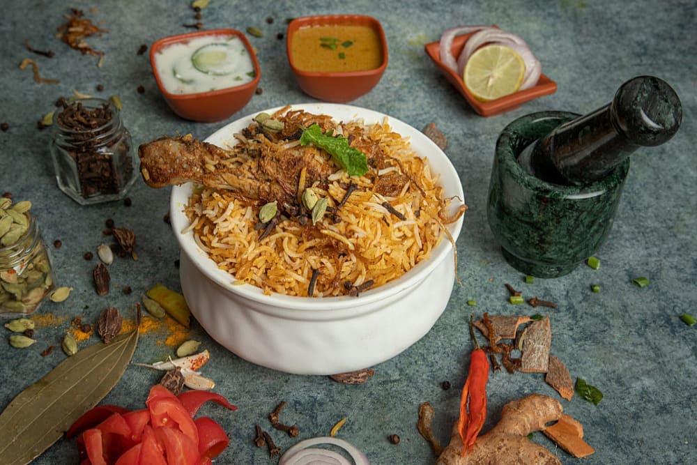 Raj Dhum Biryani - Logo