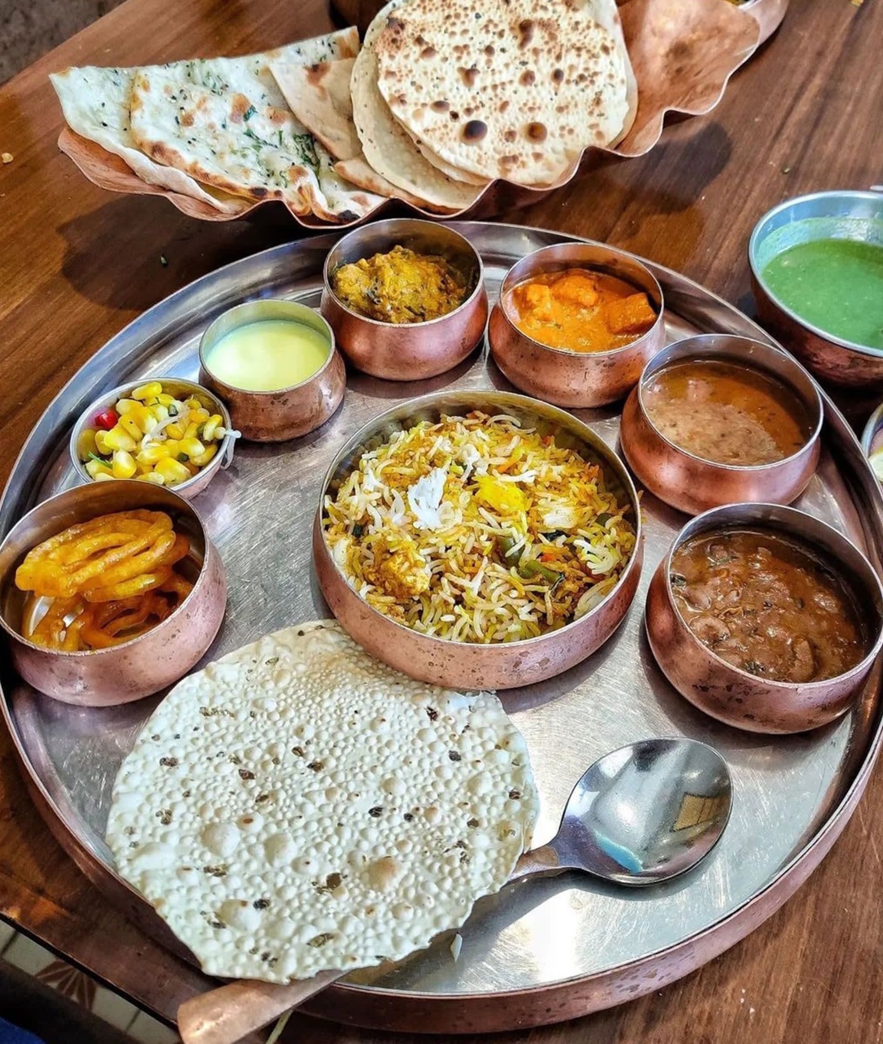 RajHans Restaurant - Logo