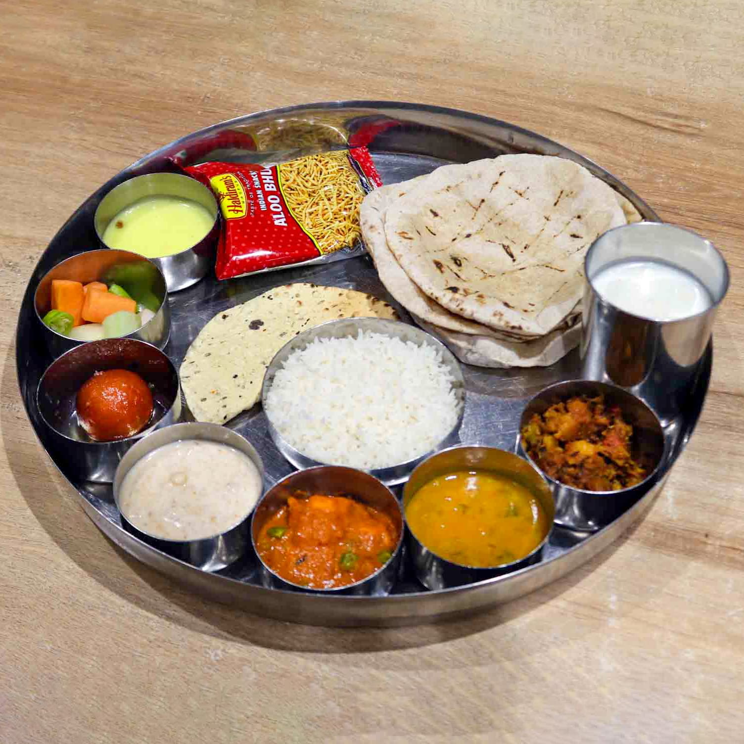 Rajhans Thali - Logo