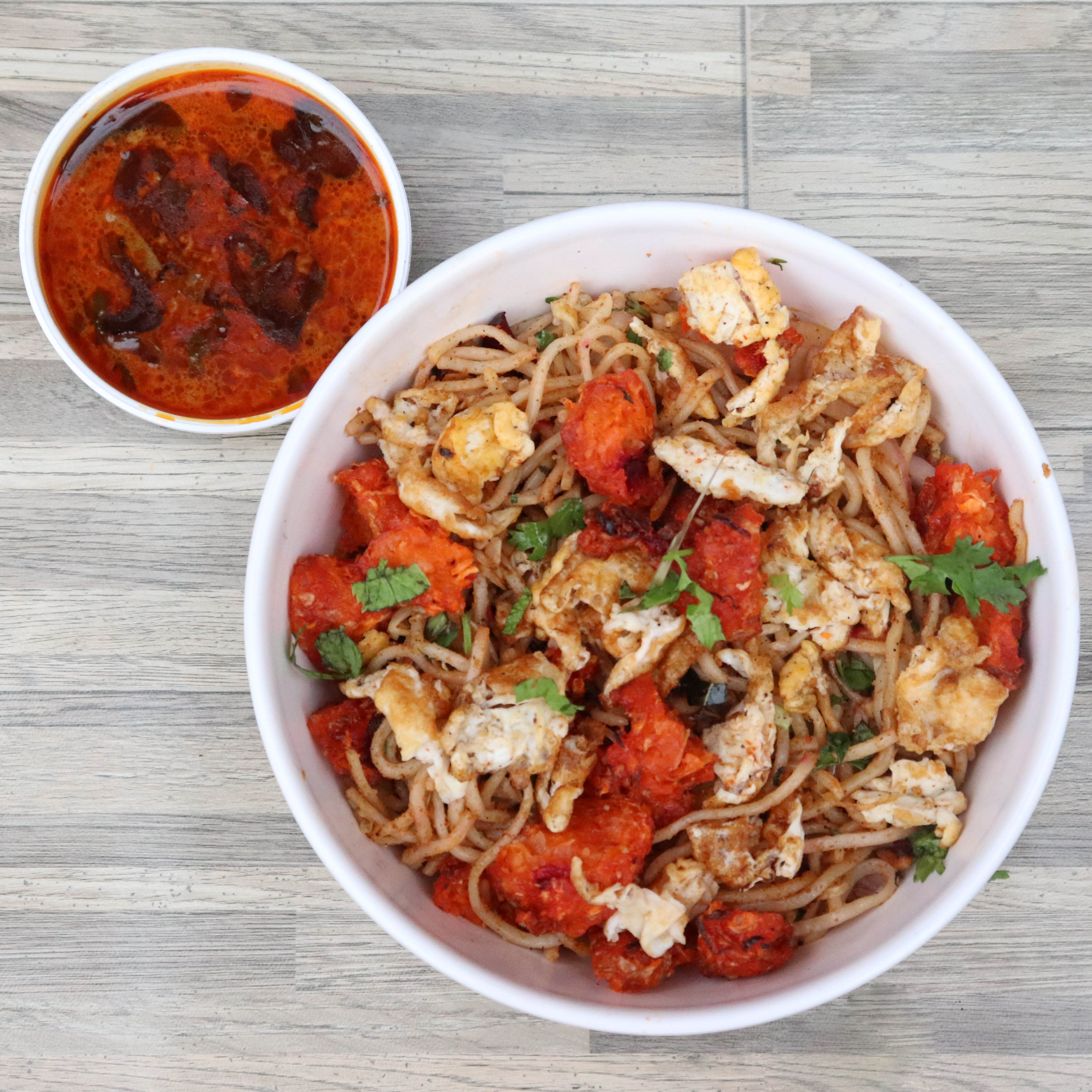 Raj Noodles - Logo