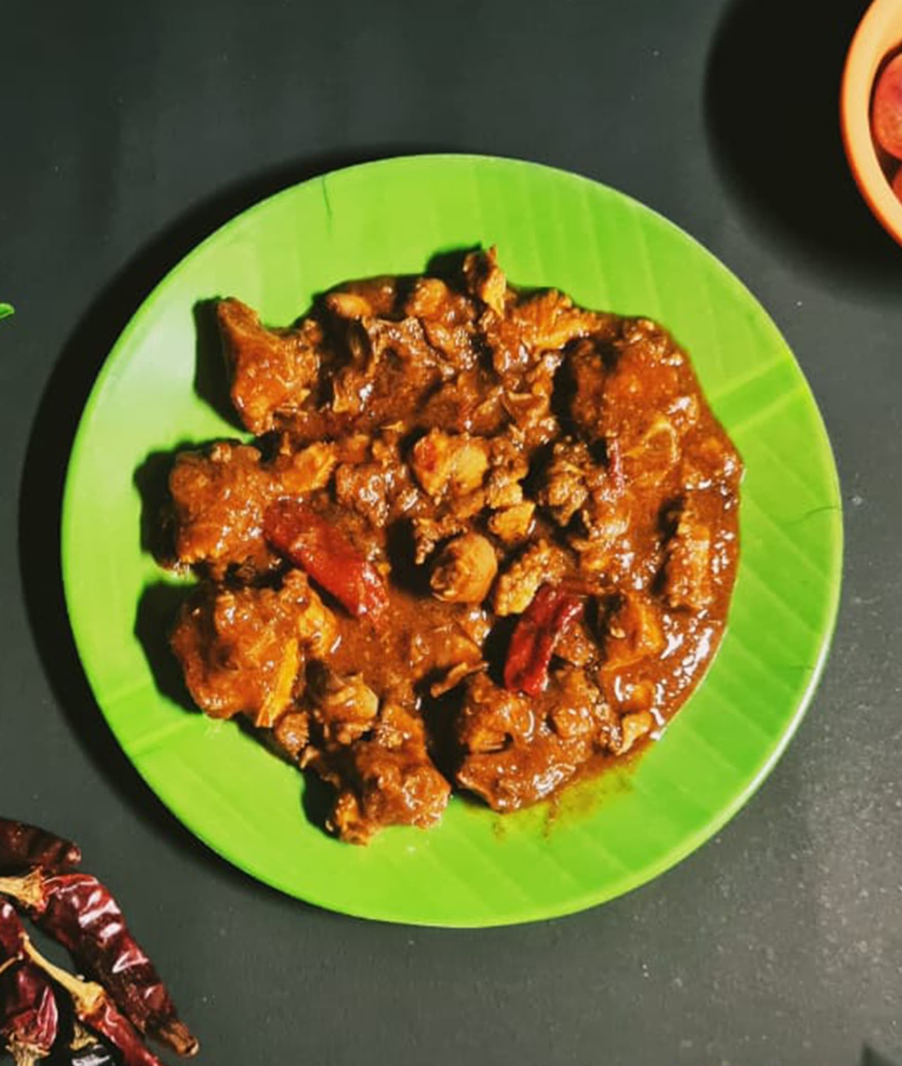Raj Uncle's Naattu Kozhi Cup Curry - Logo