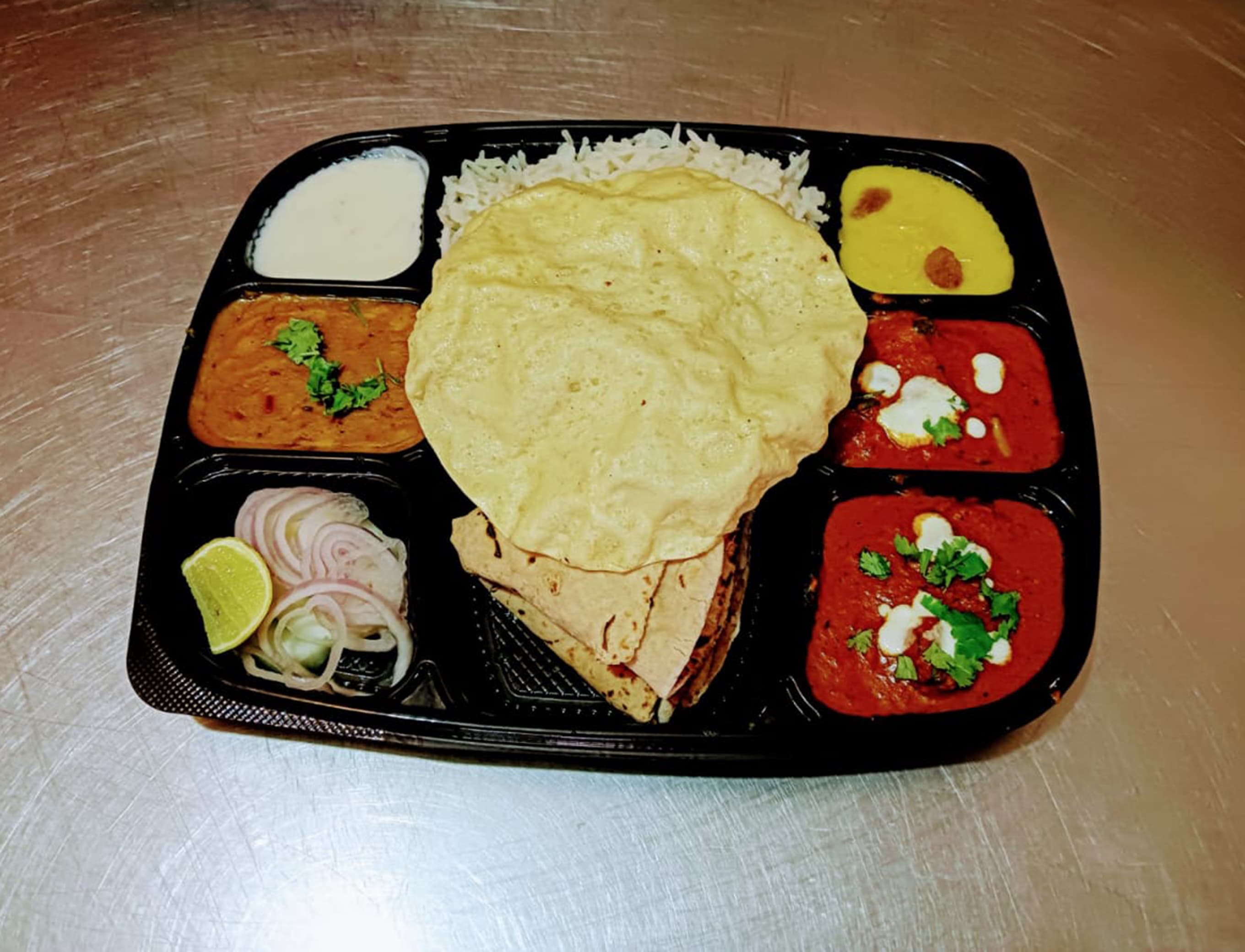 RAKSHAN FOODS - Logo
