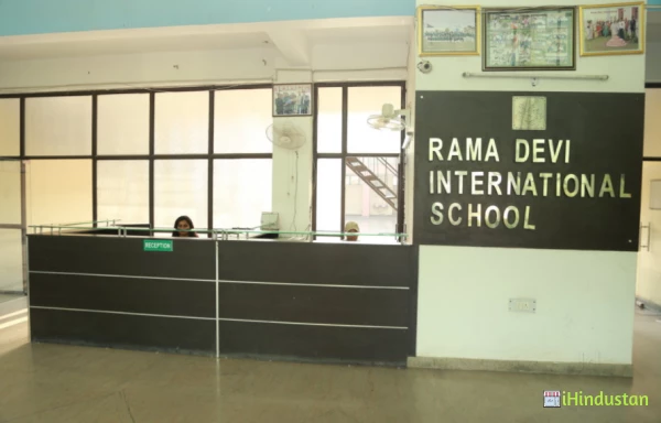 Rama Devi International School - Logo
