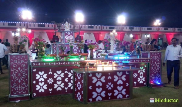 Raunak Caterers - Logo