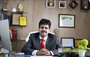 Ravi Clinic A Centre - Logo