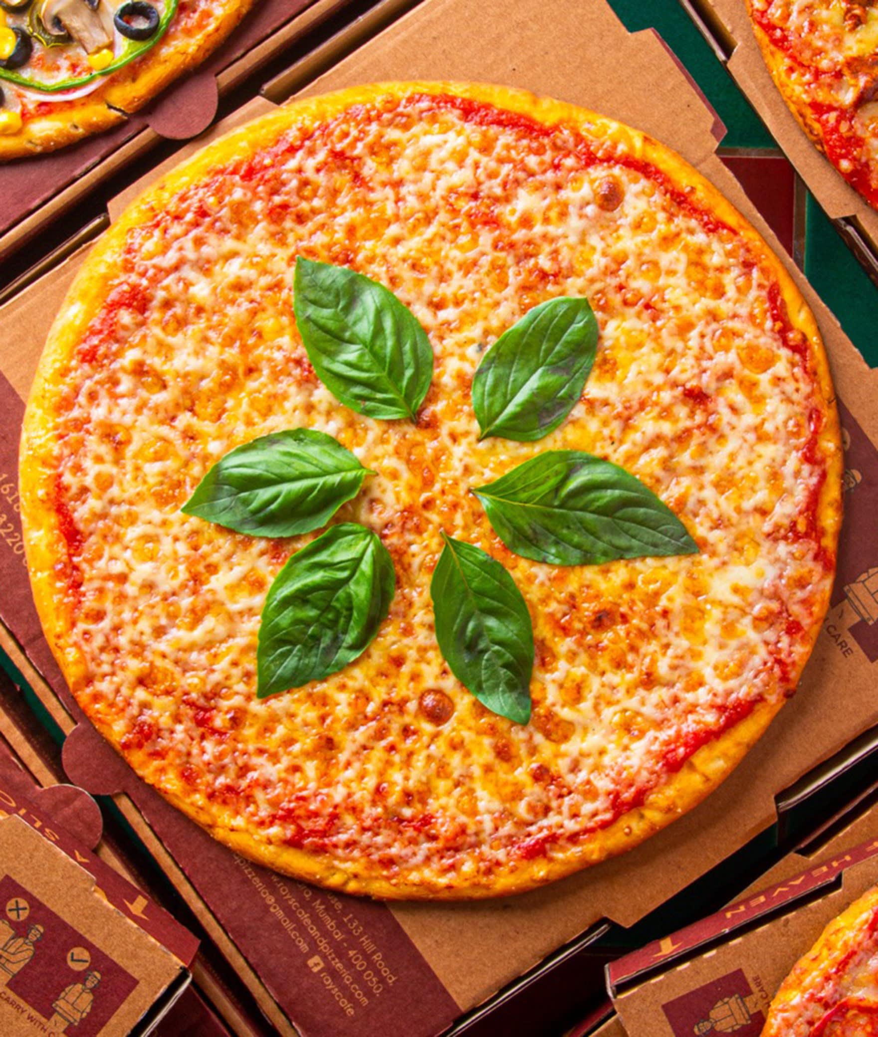 Ray's Cafe and Pizzeria - Logo