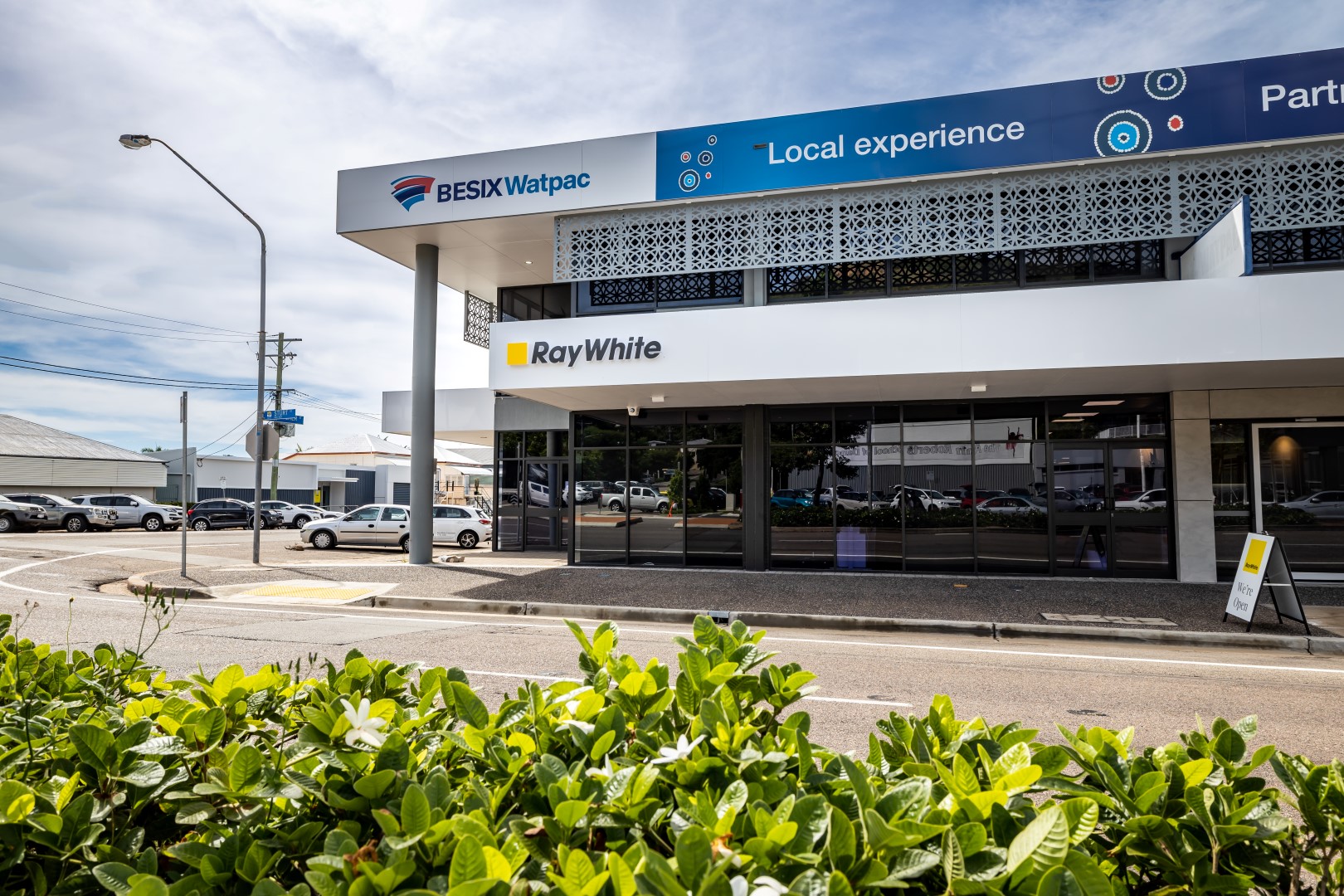 Ray White Townsville - Logo