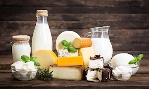 Rb Dairy'S & Food - Logo