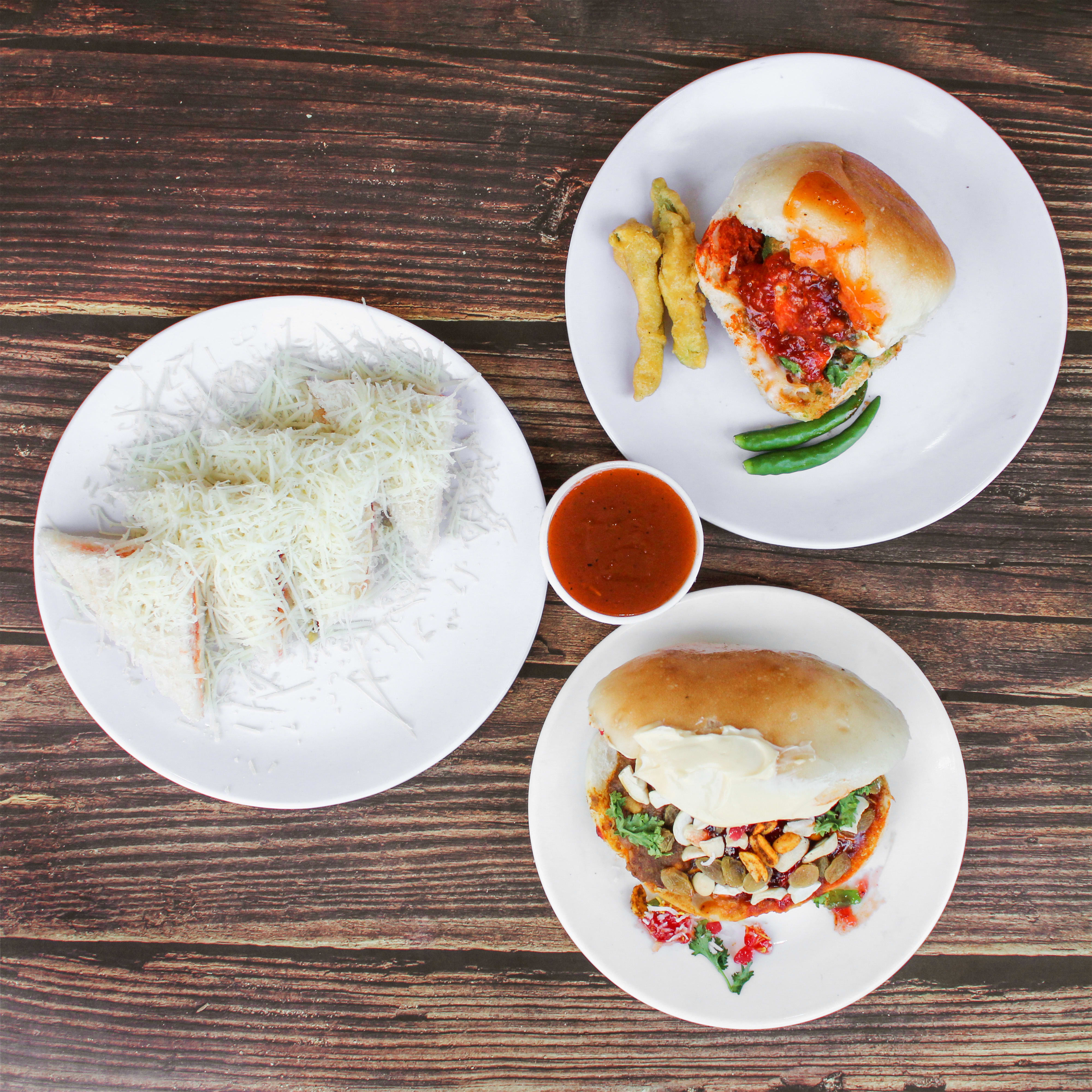 Real Dabeli And Fast Food - Logo