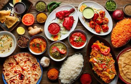 Red Chillies Food Court - Logo