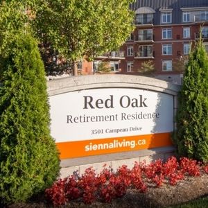Red Oak Retirement Residence - Logo
