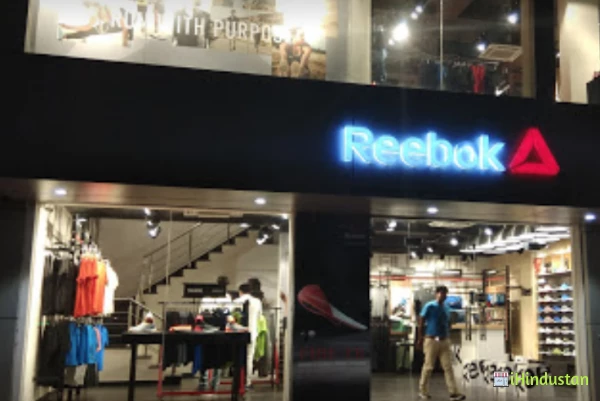 Reebok store - Logo