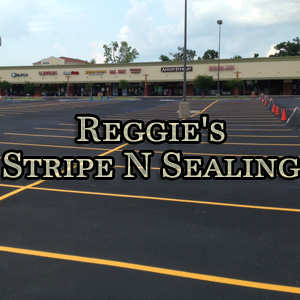 Reggies Stripe N Sealing - Logo