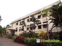 Regional Institute of English - Logo