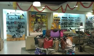 Reliance Foot Prints - Cover photo