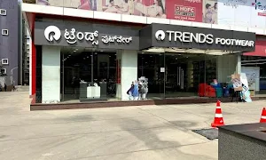 Reliance Footprints-Fashion - Cover photo