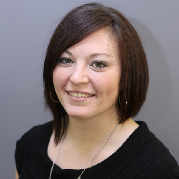 RE/MAX Weyburn Realty 2011 Ltd. - Logo