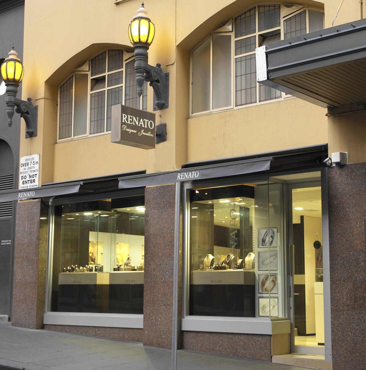 Renato Jewellers - Cover photo