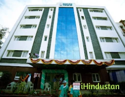 RenovaNeelima Hospital - Logo