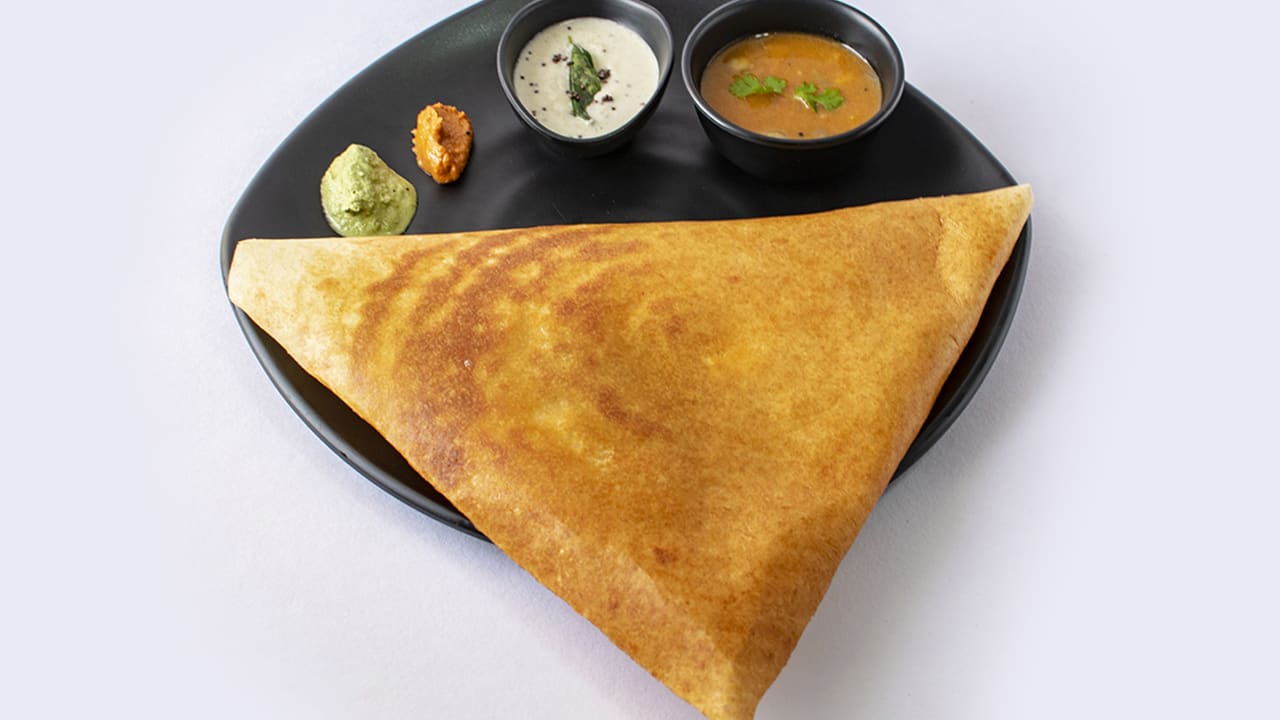 Renuka kitchen - Logo
