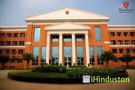 Requelford International School - Logo