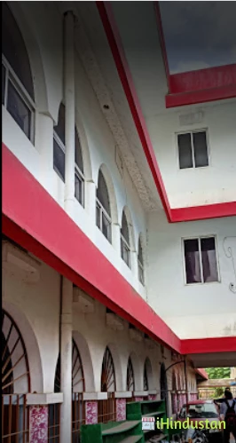 Resonance Residential College - Logo