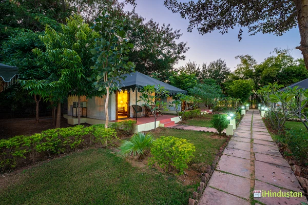 resort in ranthambore - Logo