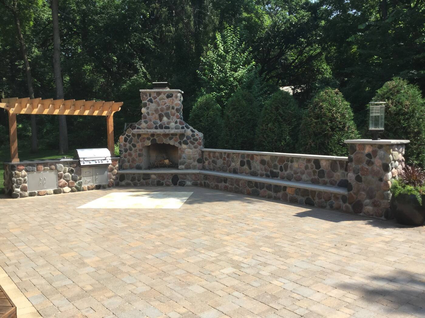 Restore Outdoor - Logo