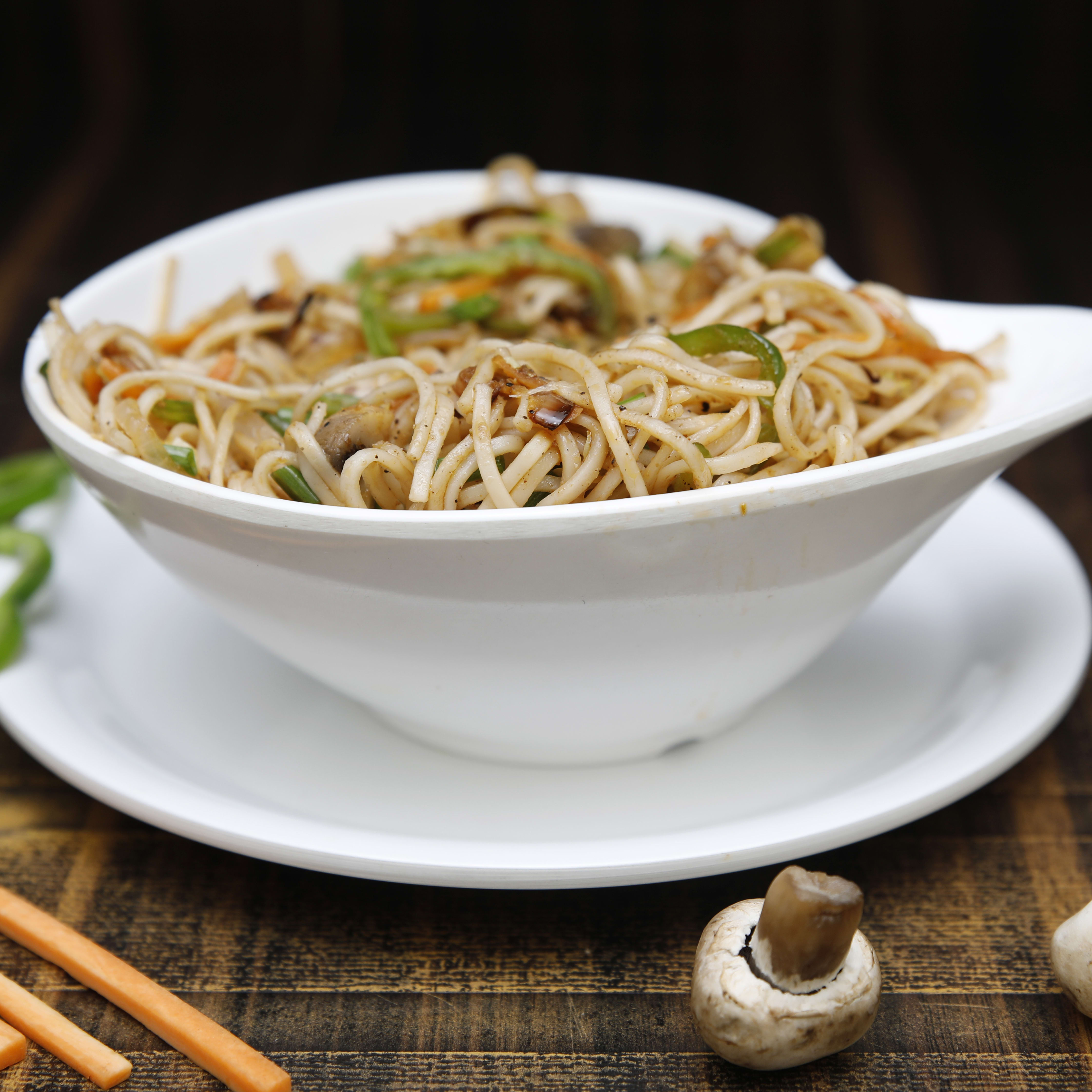 Rice N Noodle - Logo
