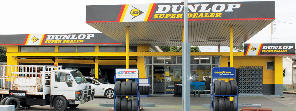 Richards and Deal Discount Tyres - Logo