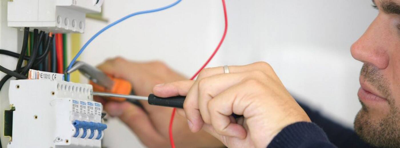 Richtek Electrical Solutions - Logo