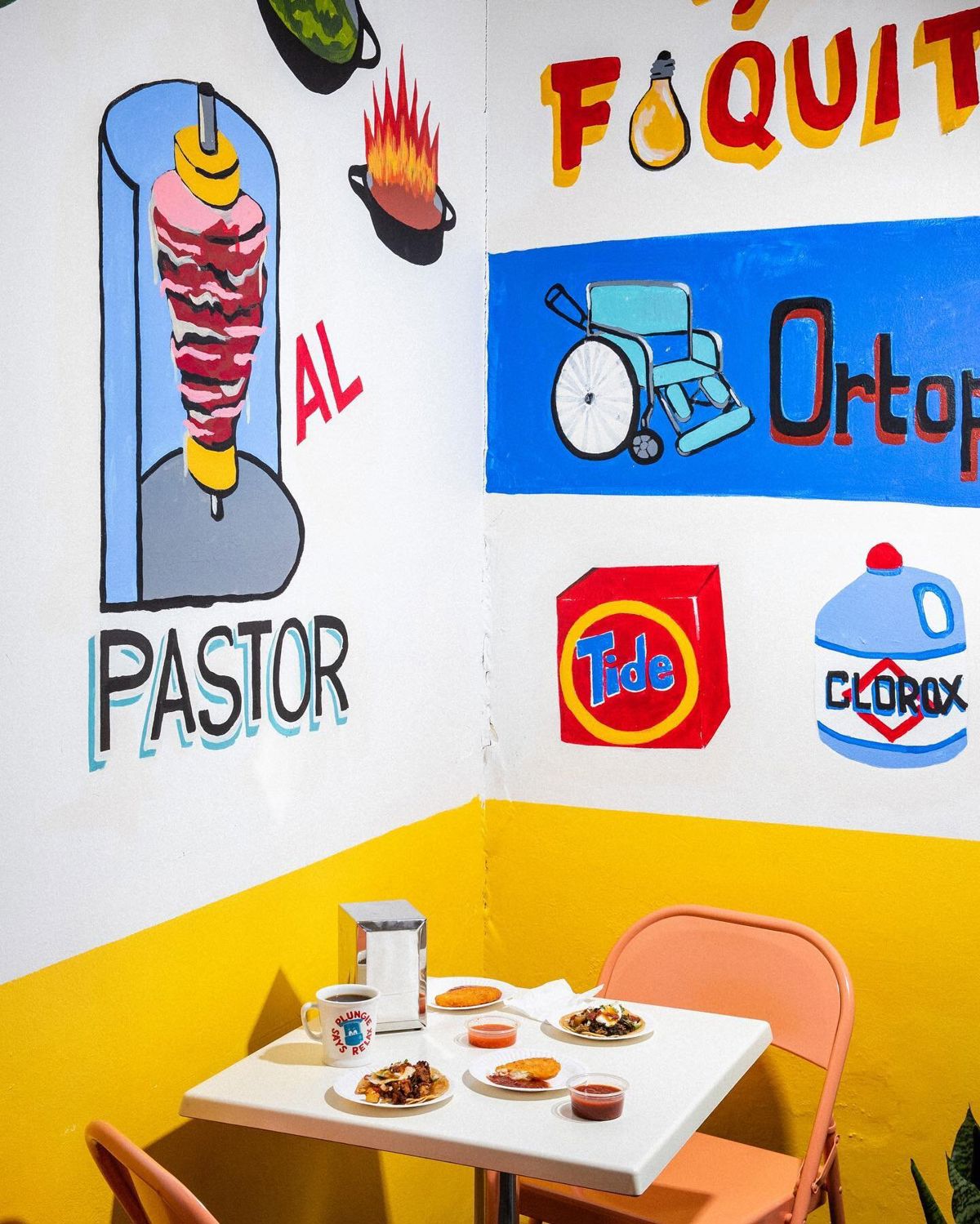 Ricos Tacos - Logo