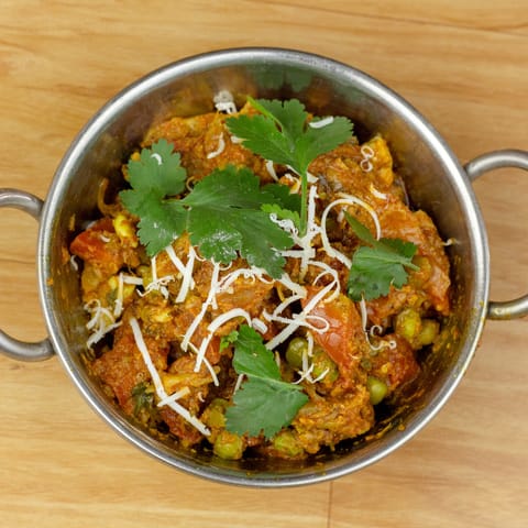 Rituraj Vatika Restaurants - Logo
