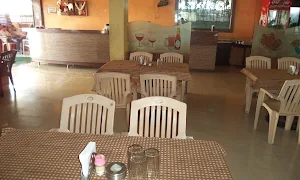 River View Family Restaurant and Bar - Logo