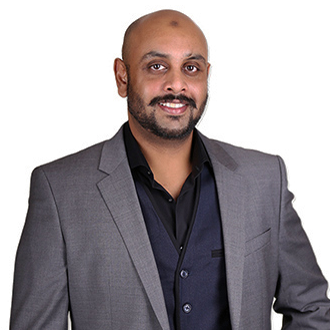 Riyaad Joomun Broker- Oakvilleourhome.ca - RE/MAX Realt - Logo