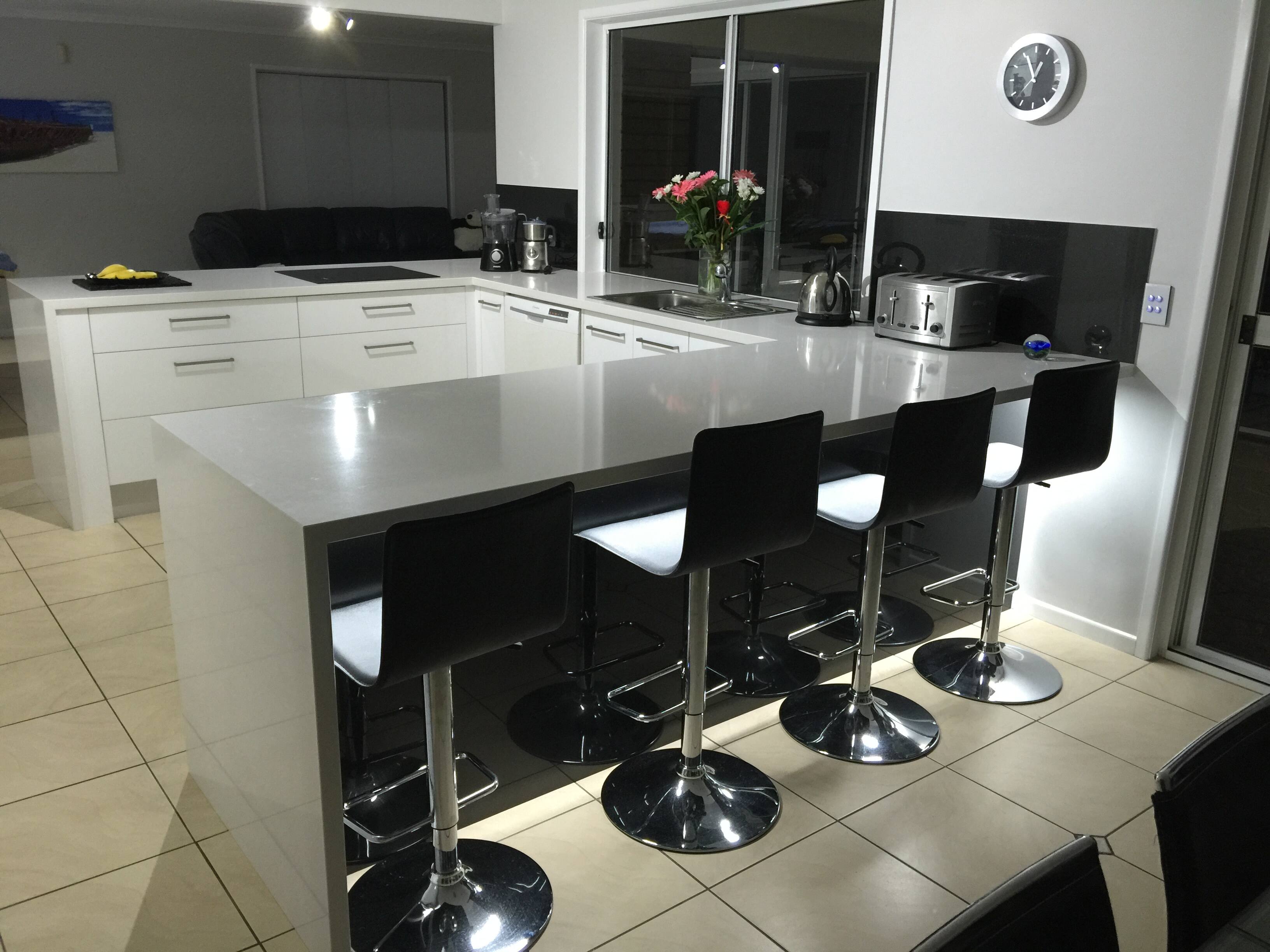 rkr kitchens - Cover photo