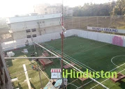 R N Shah International School - Logo