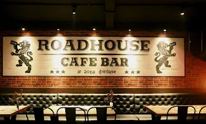 Road House Cafe Bar - Logo