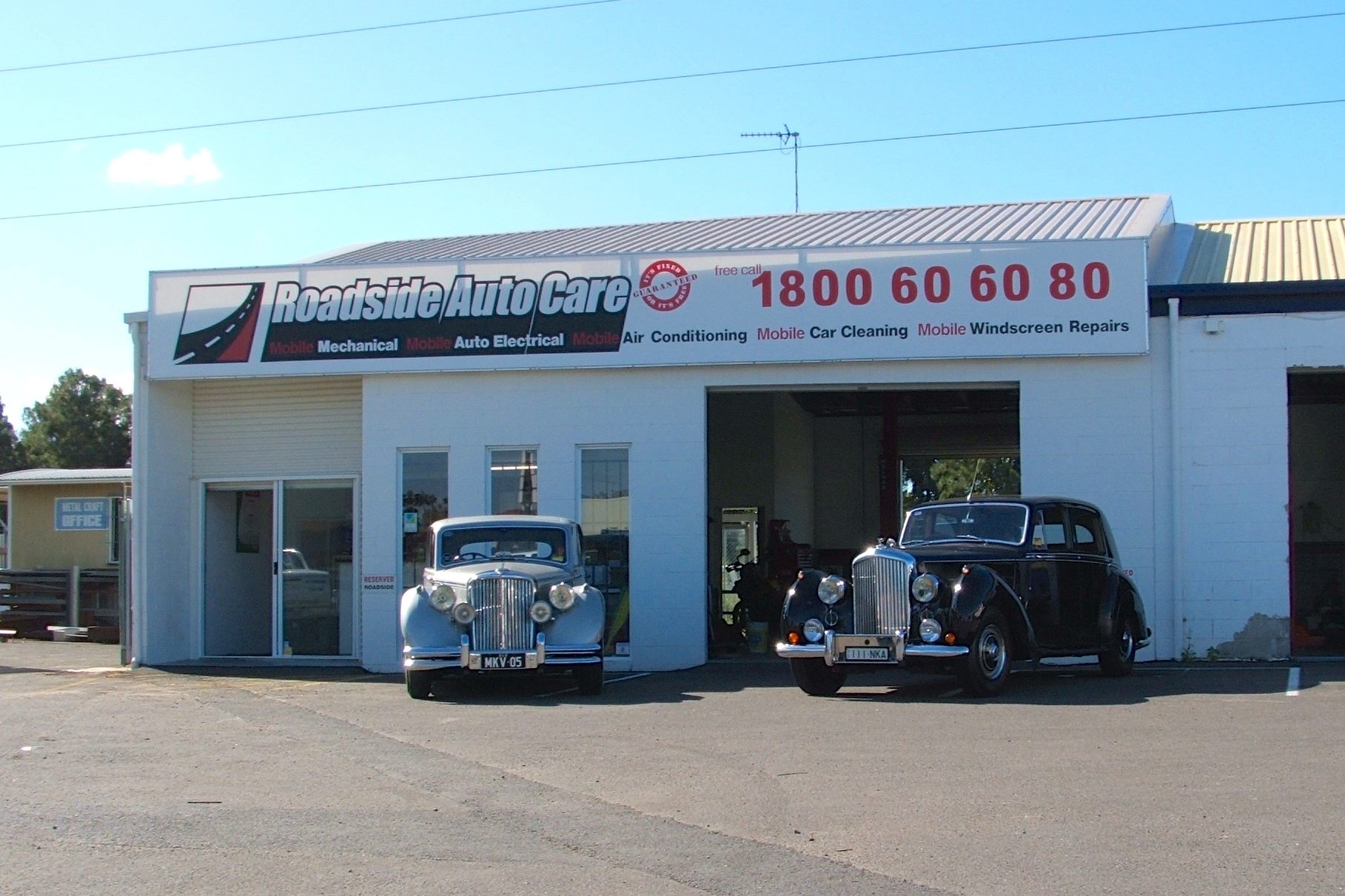Roadside Auto Care - Logo