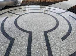 Robert Pelchen Concreting - Logo