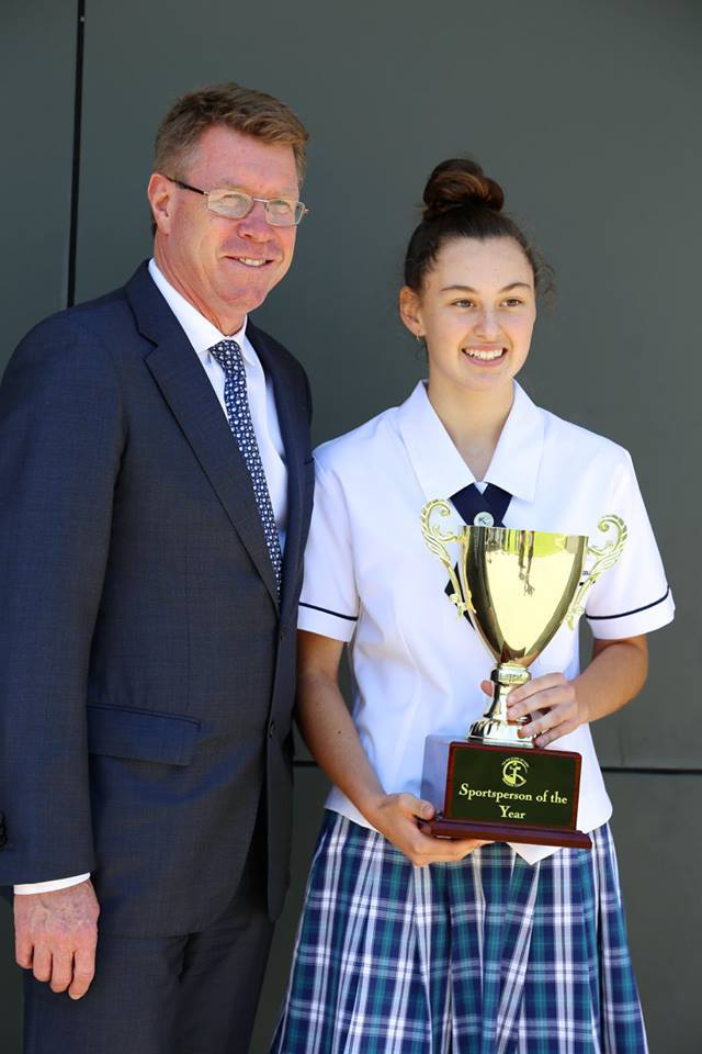 Rockhampton Trophy Centre & Engraving - Logo