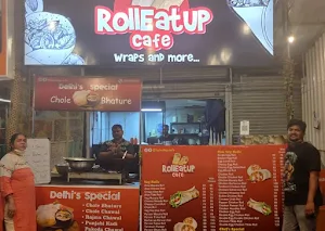 Rolleatup Wraps & More - Logo