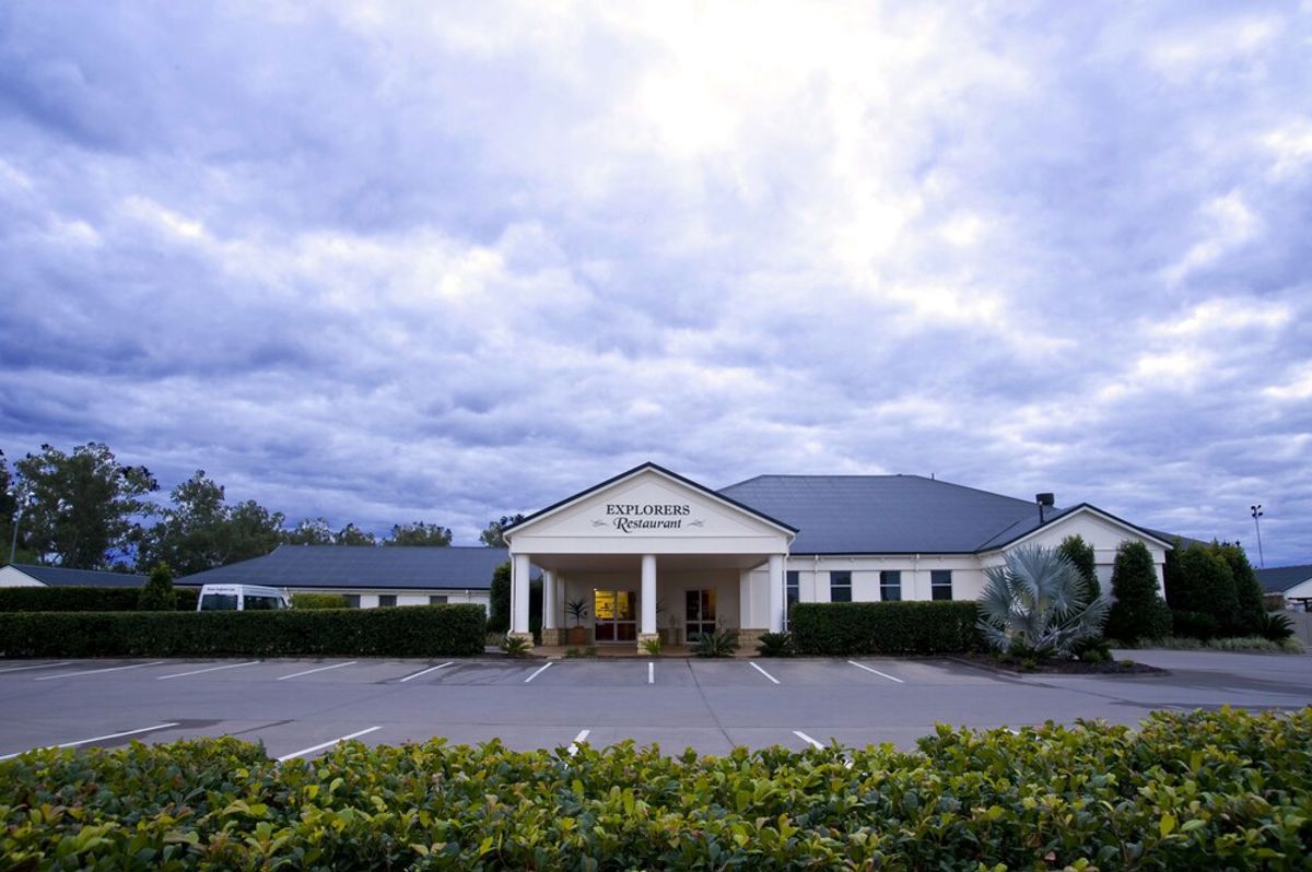 Roma Explorers Inn - Logo