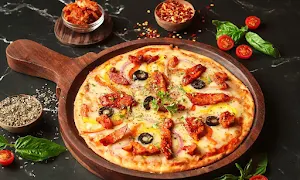 Rome Pizzeria - Logo
