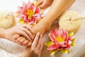 Roncesvalles Family Foot Care - Logo