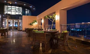 Rooftop Bar - Cover photo