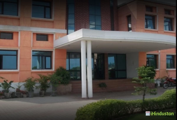 Rosemary Public School Sunam - Logo