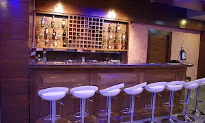Rosewood International Hotel - Bar & Restaurant - Cover photo