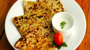 Roti Aur Boti Xpress - Logo